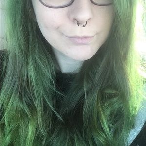 Meet your Posher, Julie